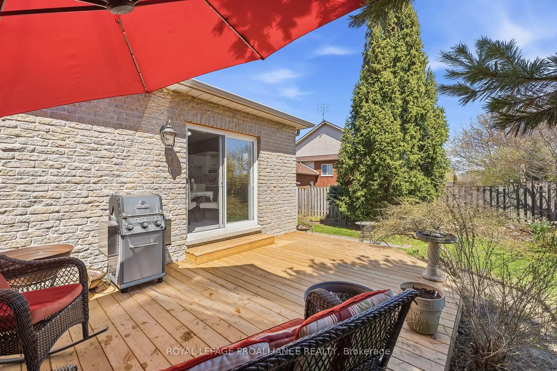 Photo 32 of 854 Munson Crescent, Cobourg — HOMEH