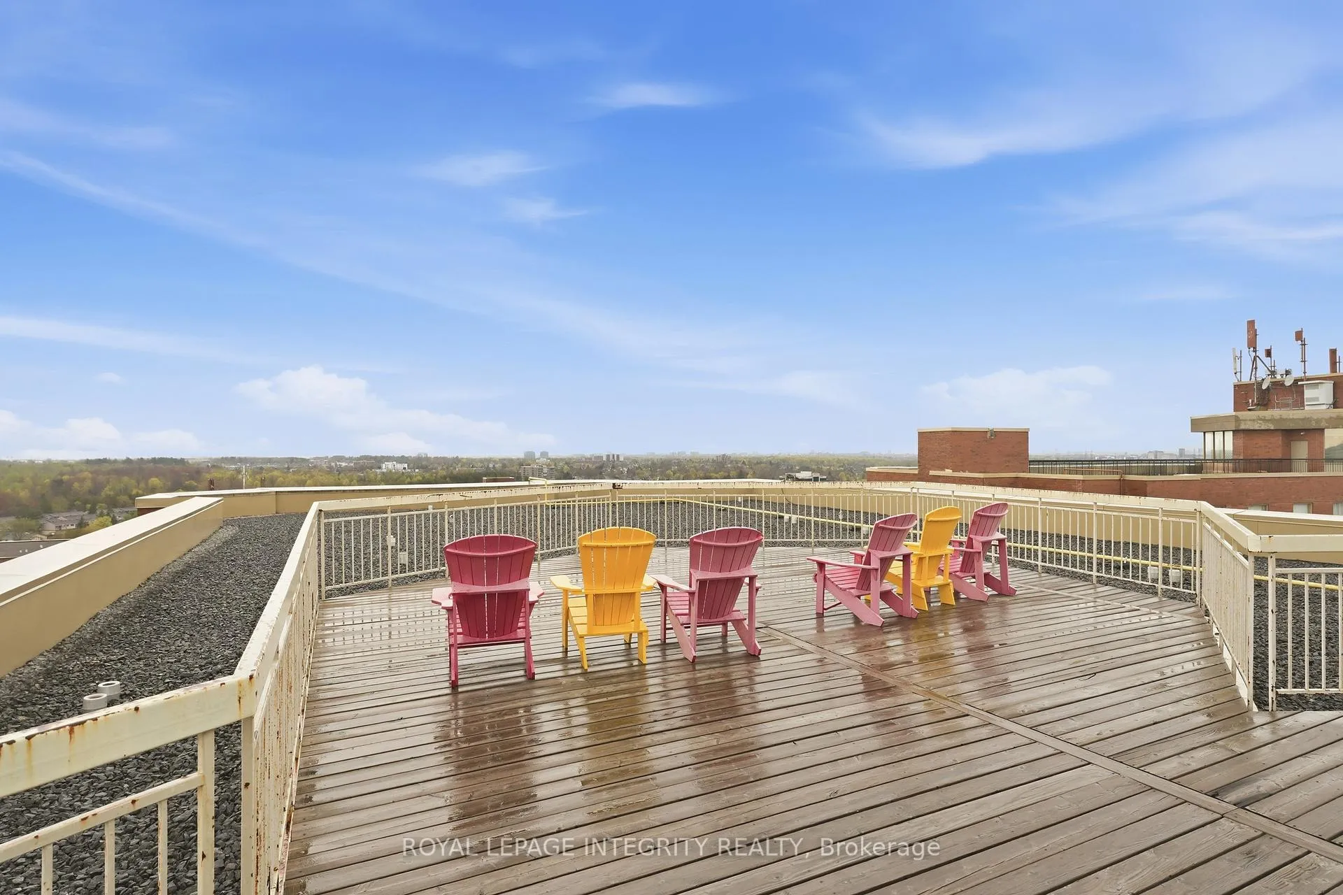 Photo 34 of Unit 1208, 2760 Carousel Crescent, Ottawa, Emerald Woods/Sawmill Creek — HOMEH