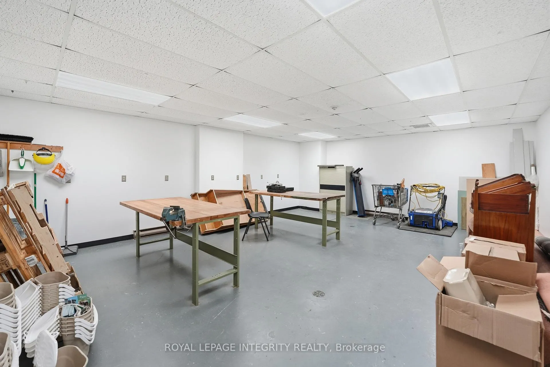 Photo 39 of Unit 1208, 2760 Carousel Crescent, Ottawa, Emerald Woods/Sawmill Creek — HOMEH