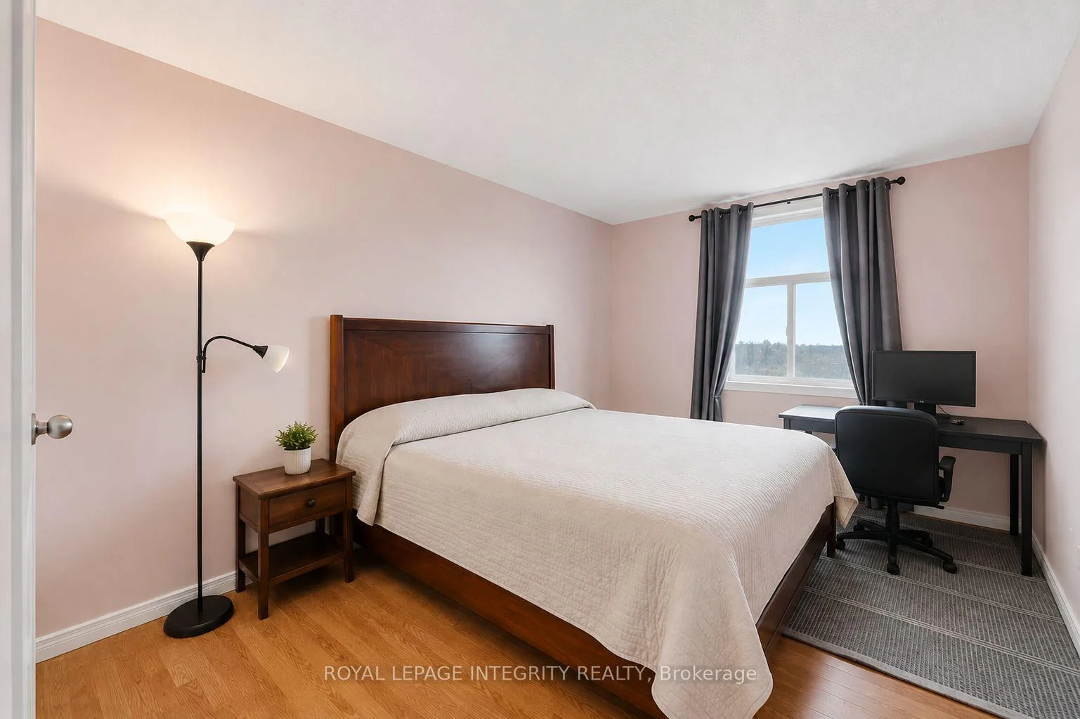 Photo 18 of Unit 1208, 2760 Carousel Crescent, Ottawa, Emerald Woods/Sawmill Creek — HOMEH