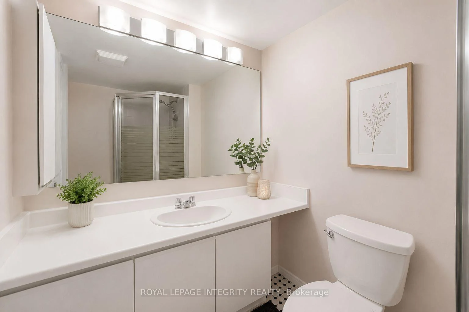 Photo 22 of Unit 1208, 2760 Carousel Crescent, Ottawa, Emerald Woods/Sawmill Creek — HOMEH