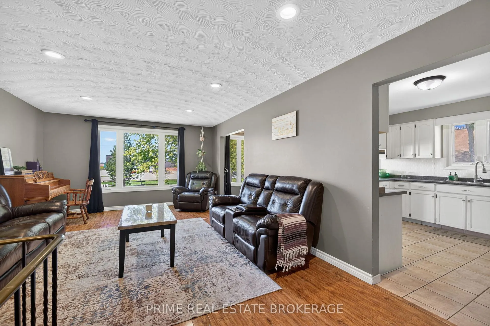 Photo 8 of 273 Appin Road, Southwest Middlesex, Glencoe — HOMEH