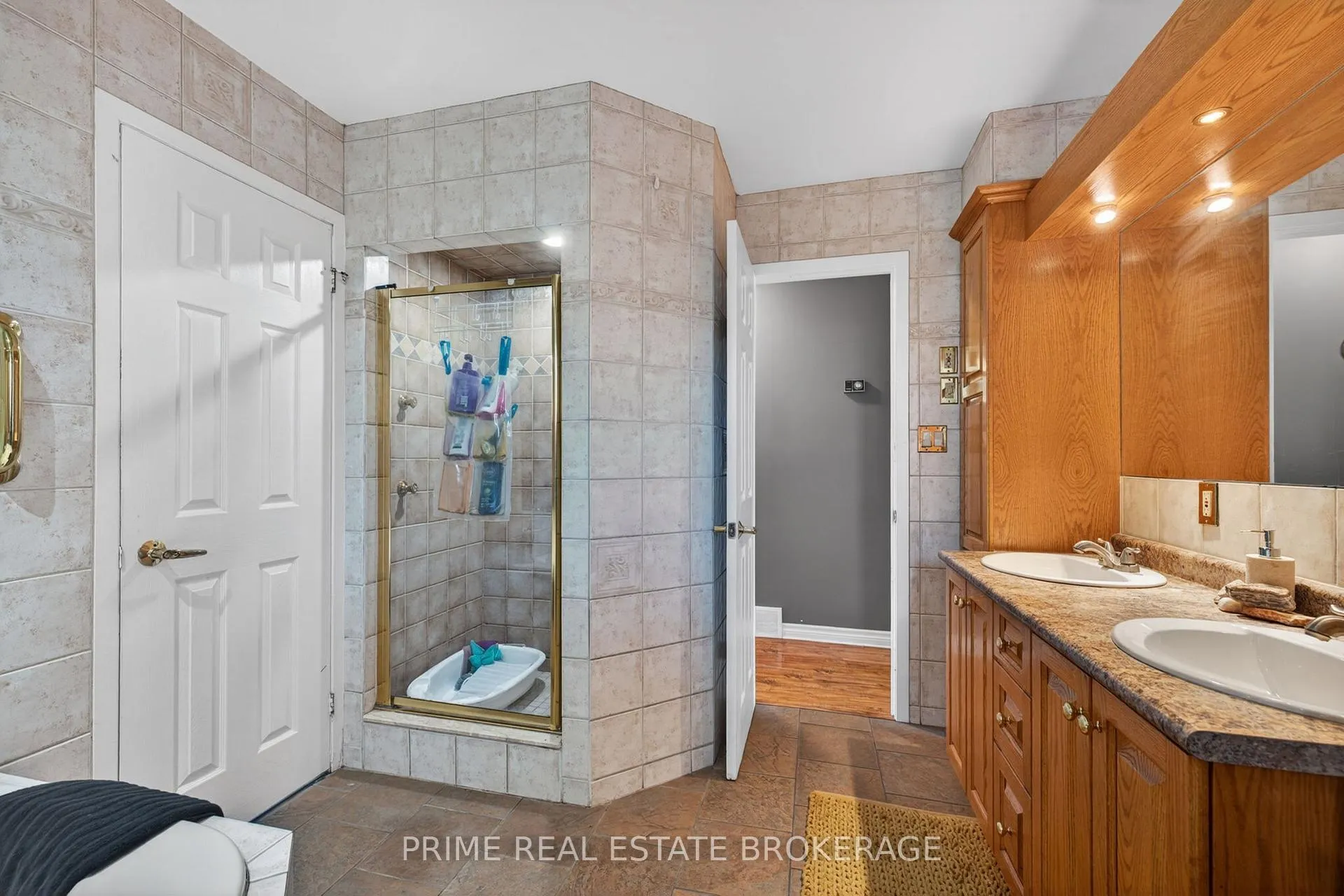 Photo 16 of 273 Appin Road, Southwest Middlesex, Glencoe — HOMEH