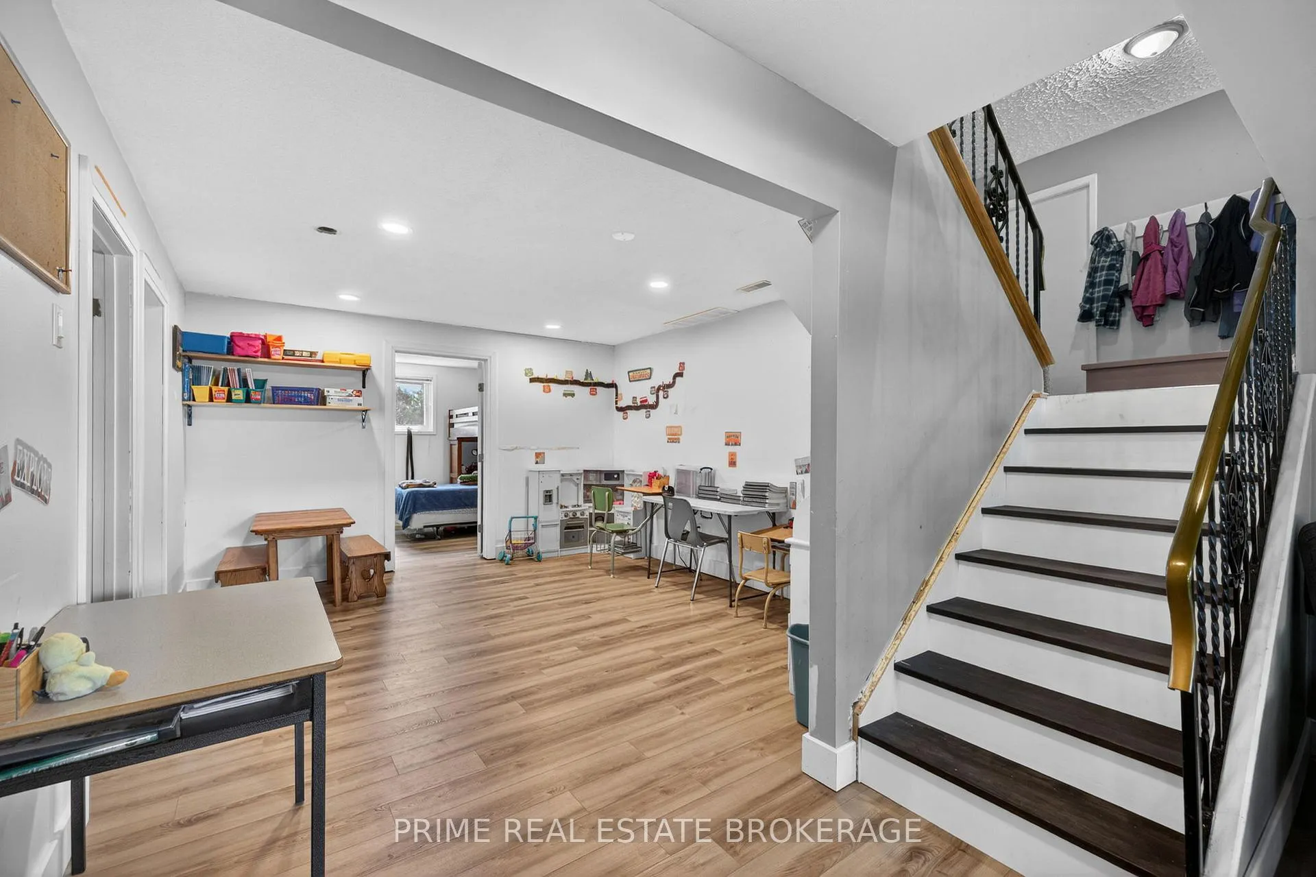 Photo 20 of 273 Appin Road, Southwest Middlesex, Glencoe — HOMEH