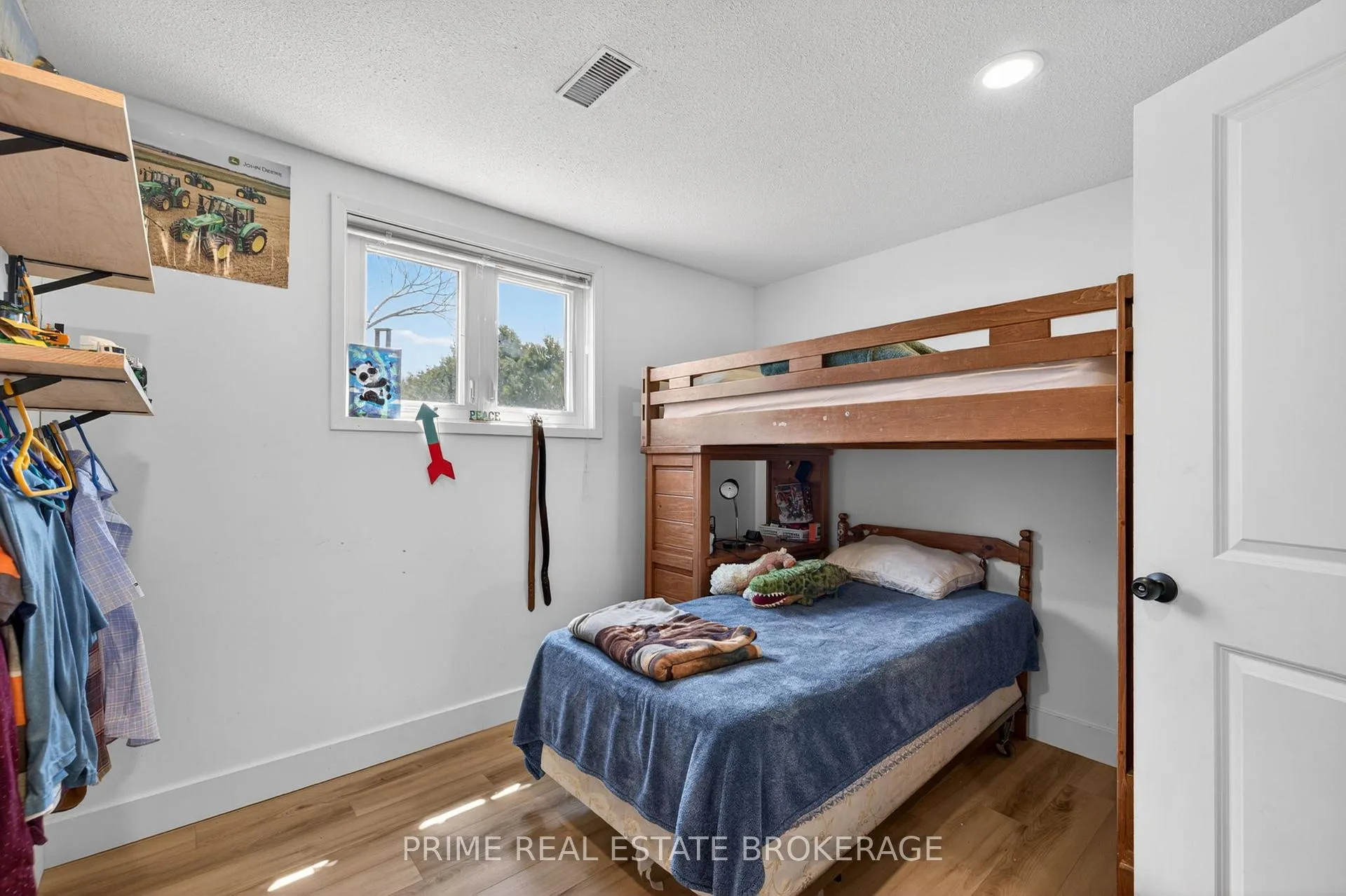 Photo 23 of 273 Appin Road, Southwest Middlesex, Glencoe — HOMEH