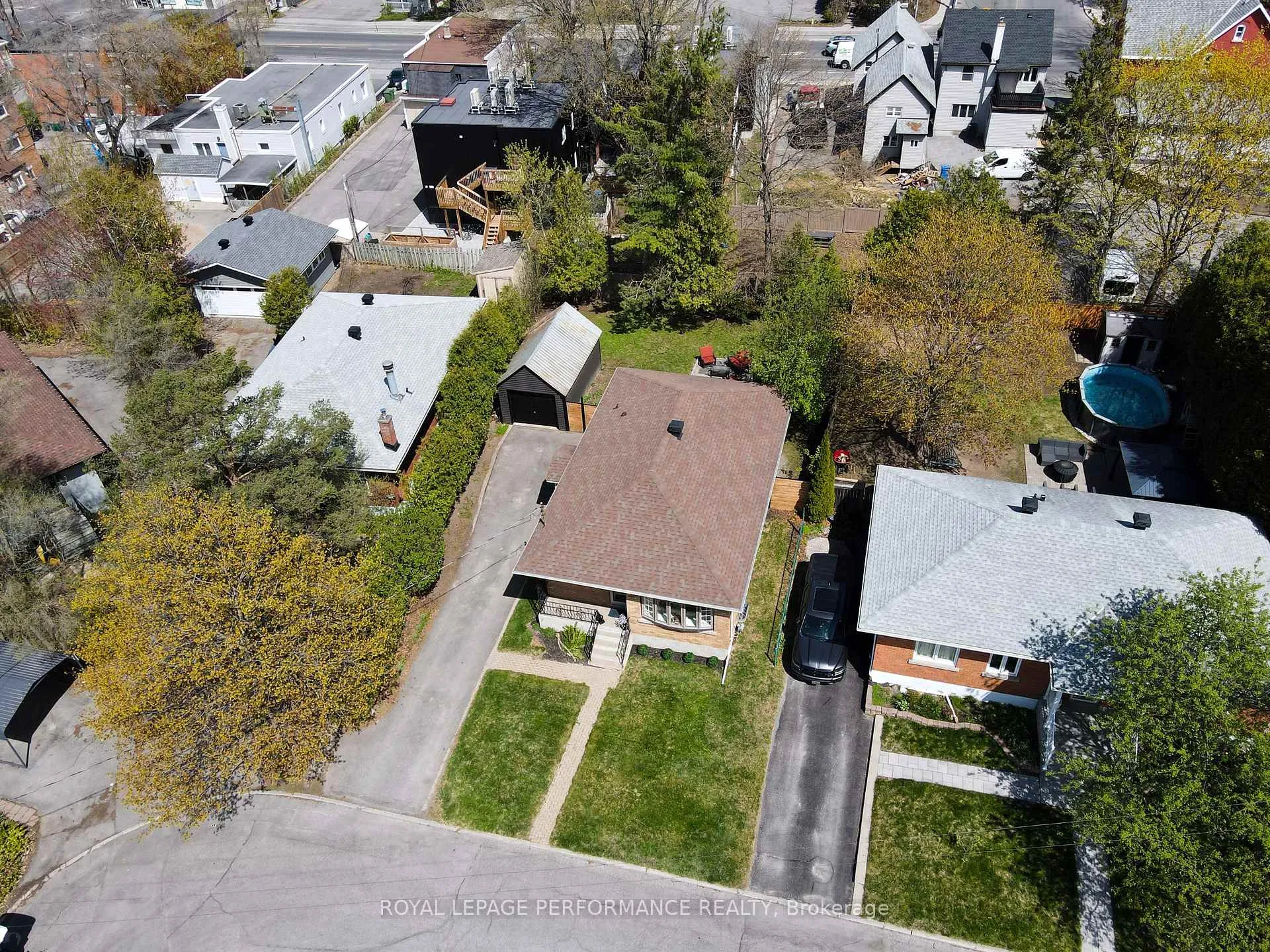 Photo 27 of 390 Maria Goretti Circle, Ottawa, Vanier — HOMEH