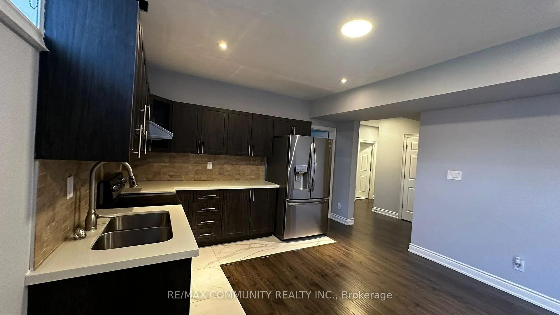 Photo 5 of 331 Morrish Road, Scarborough, Highland Creek — HOMEH