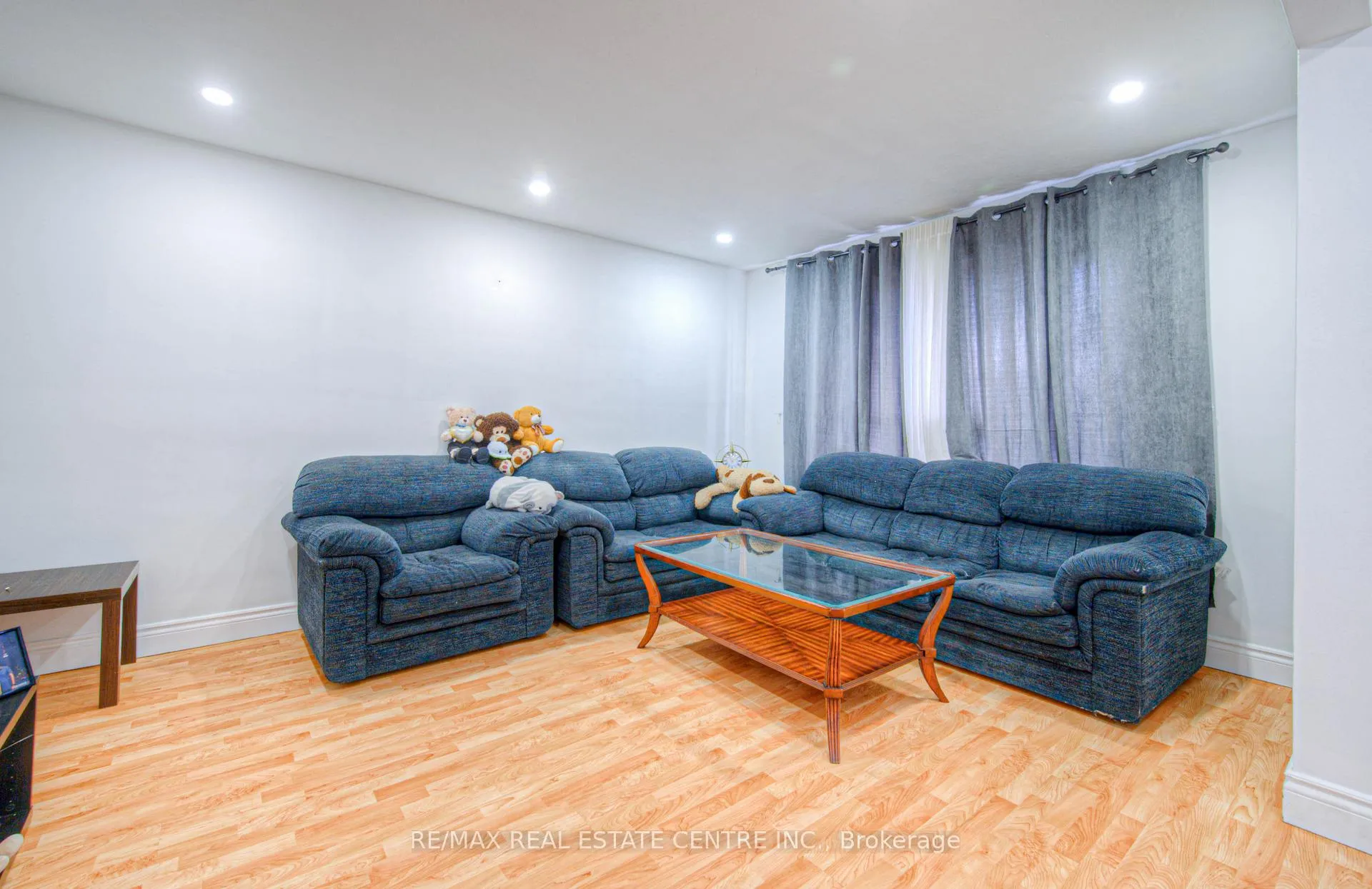Photo 4 of 523 Dunbar Road, Cambridge — HOMEH
