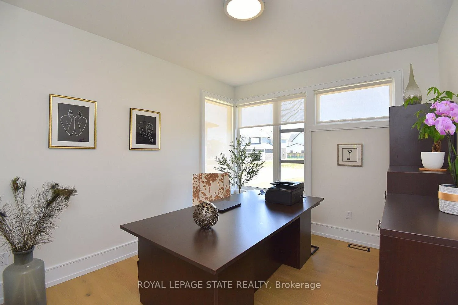 Photo 32 of 3642 Vosburgh Place, Lincoln, Escarpment — HOMEH