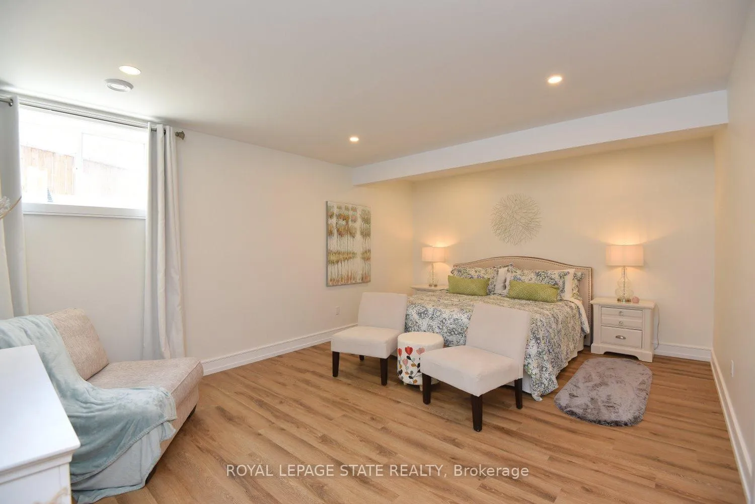 Photo 39 of 3642 Vosburgh Place, Lincoln, Escarpment — HOMEH