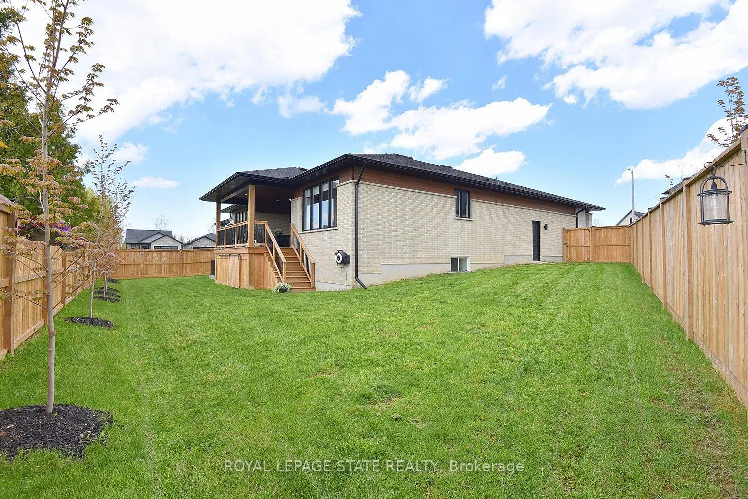 Photo 49 of 3642 Vosburgh Place, Lincoln, Escarpment — HOMEH
