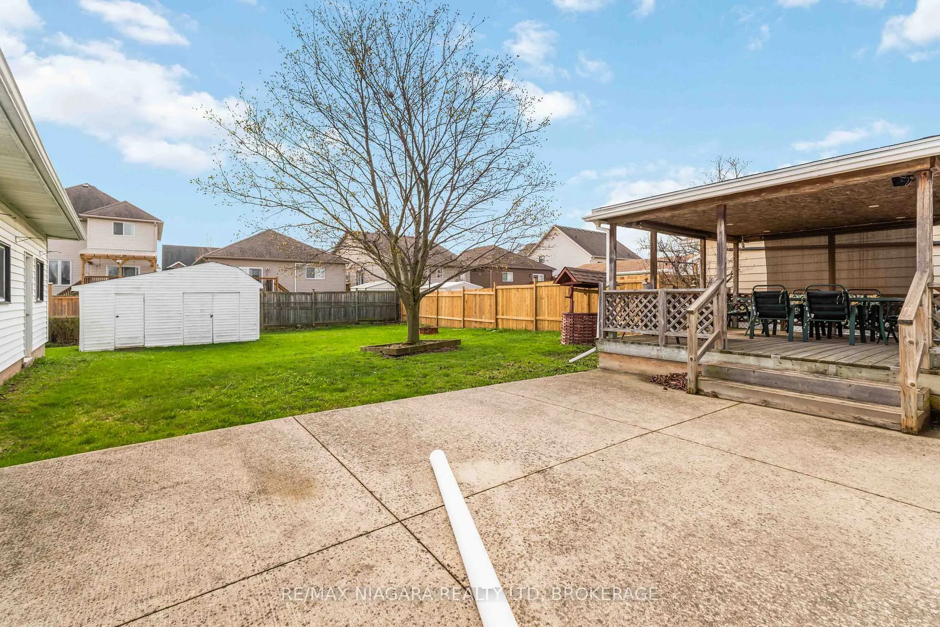 Photo 26 of 4 Rossie Place, St. Catharines, Oakdale — HOMEH
