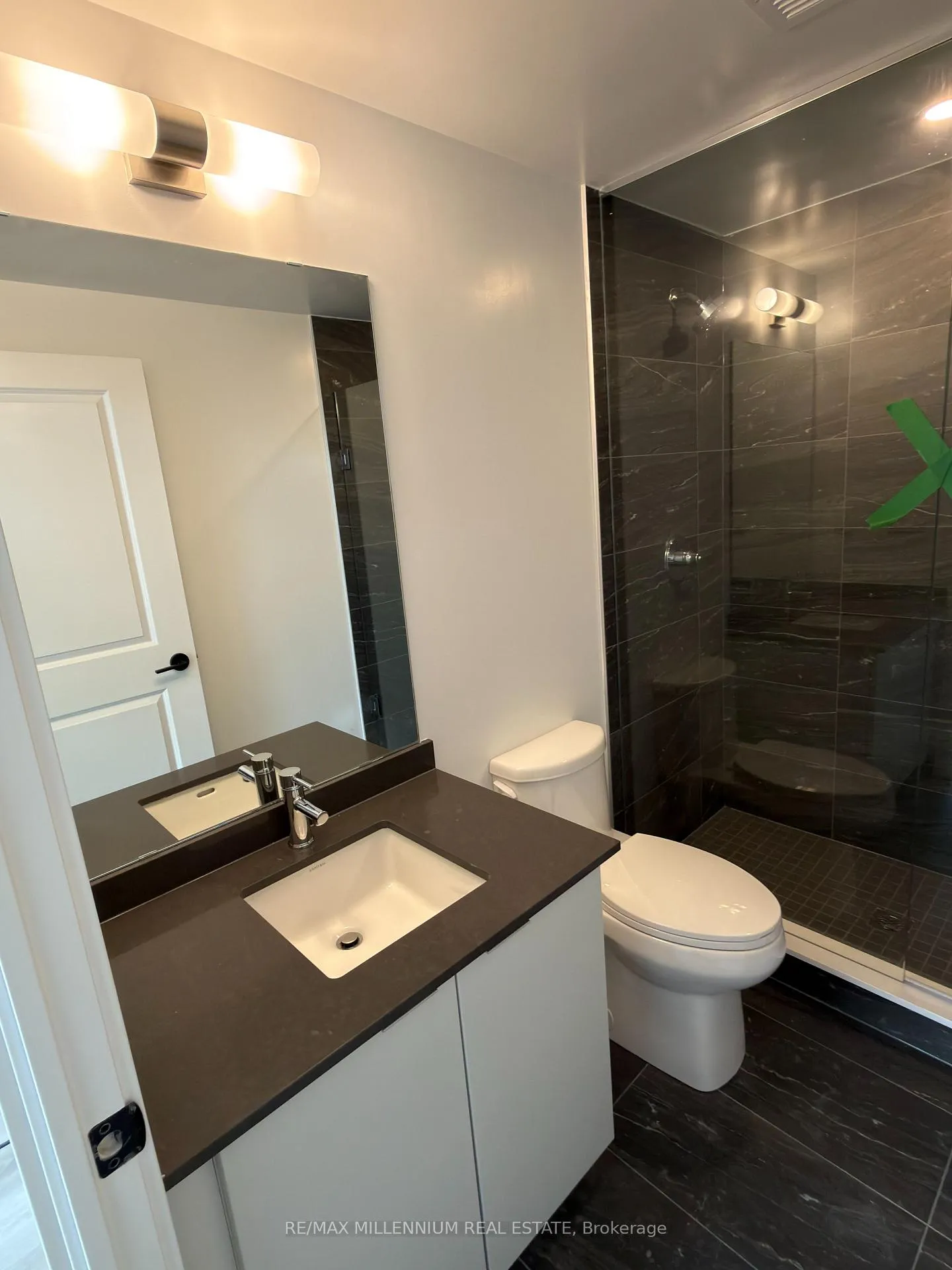 Photo 14 of 2075 Lakeshore Road S, Burlington, Brant — HOMEH