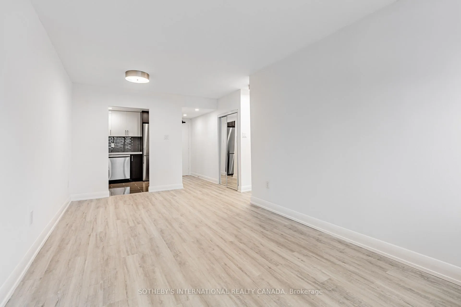 Photo 3 of Unit 1621, 191 Sherbourne Street, Toronto, Moss Park — HOMEH