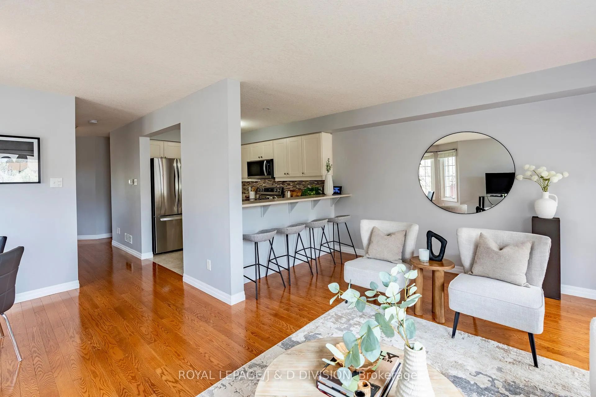 Photo 18 of Unit 100, 105 Pinnacle Drive, Kitchener — HOMEH