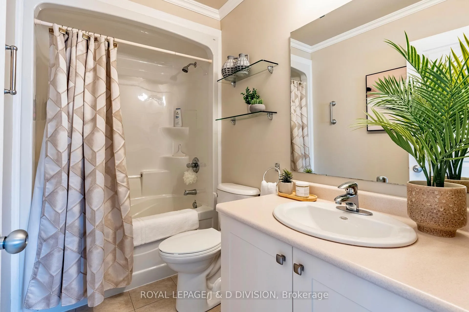 Photo 27 of Unit 100, 105 Pinnacle Drive, Kitchener — HOMEH