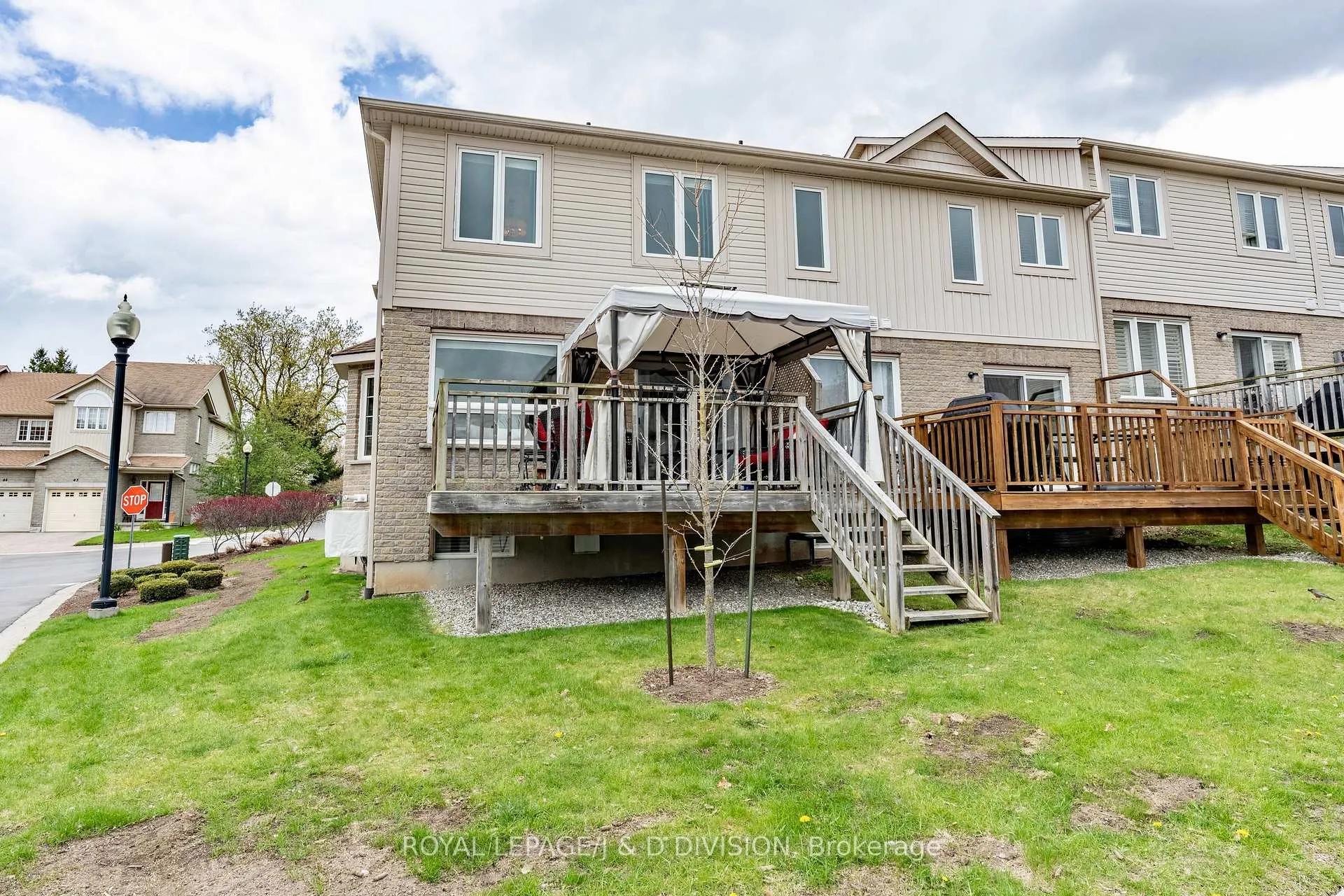 Photo 38 of Unit 100, 105 Pinnacle Drive, Kitchener — HOMEH