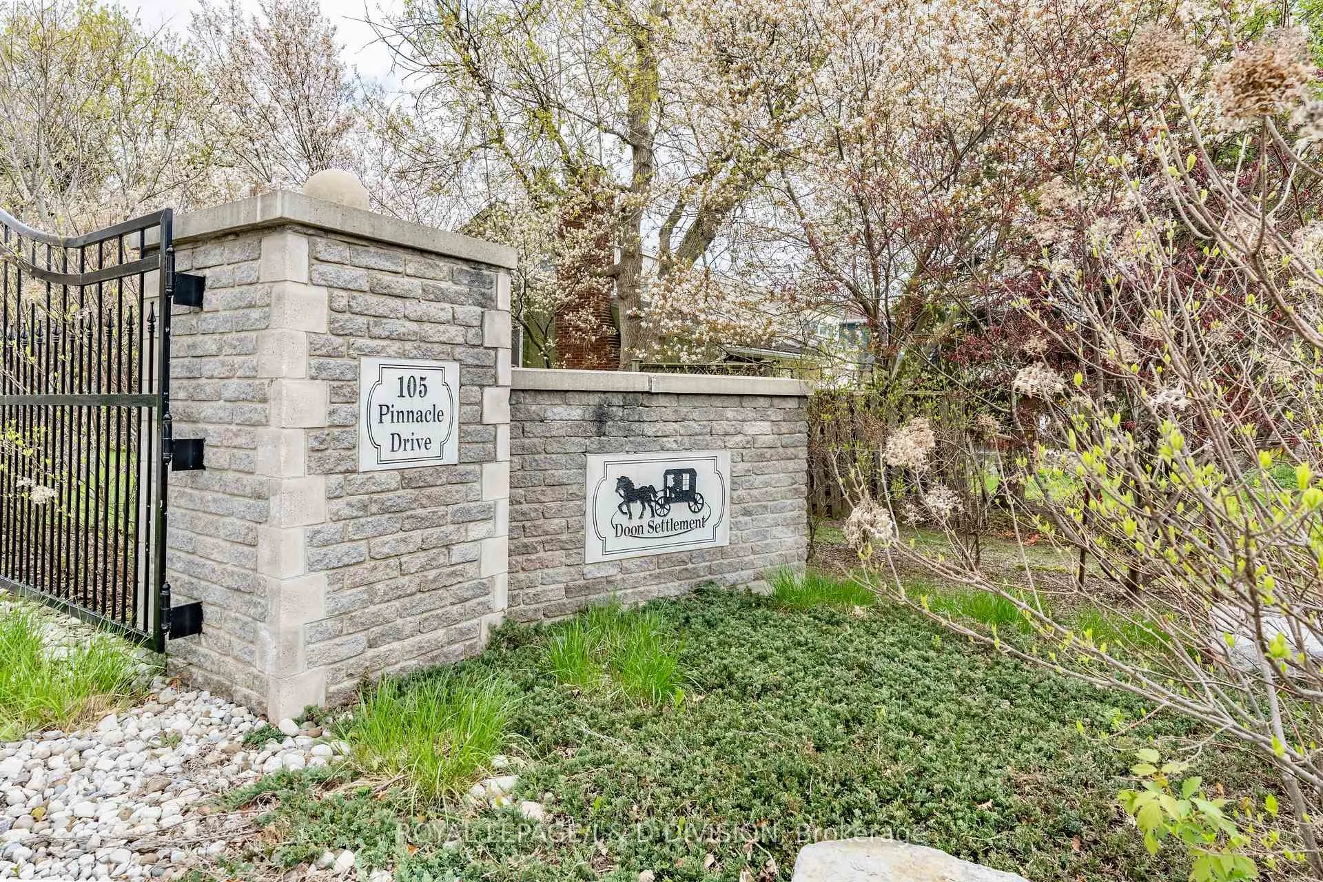 Photo 40 of Unit 100, 105 Pinnacle Drive, Kitchener — HOMEH