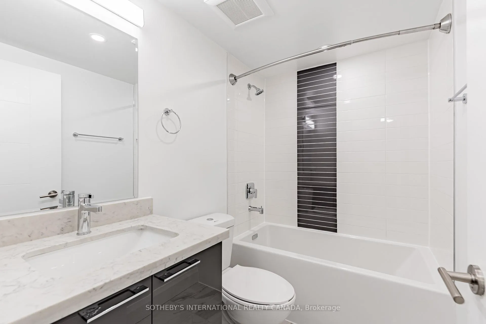 Photo 12 of Unit 1002, 191 Sherbourne Street, Toronto, Moss Park — HOMEH