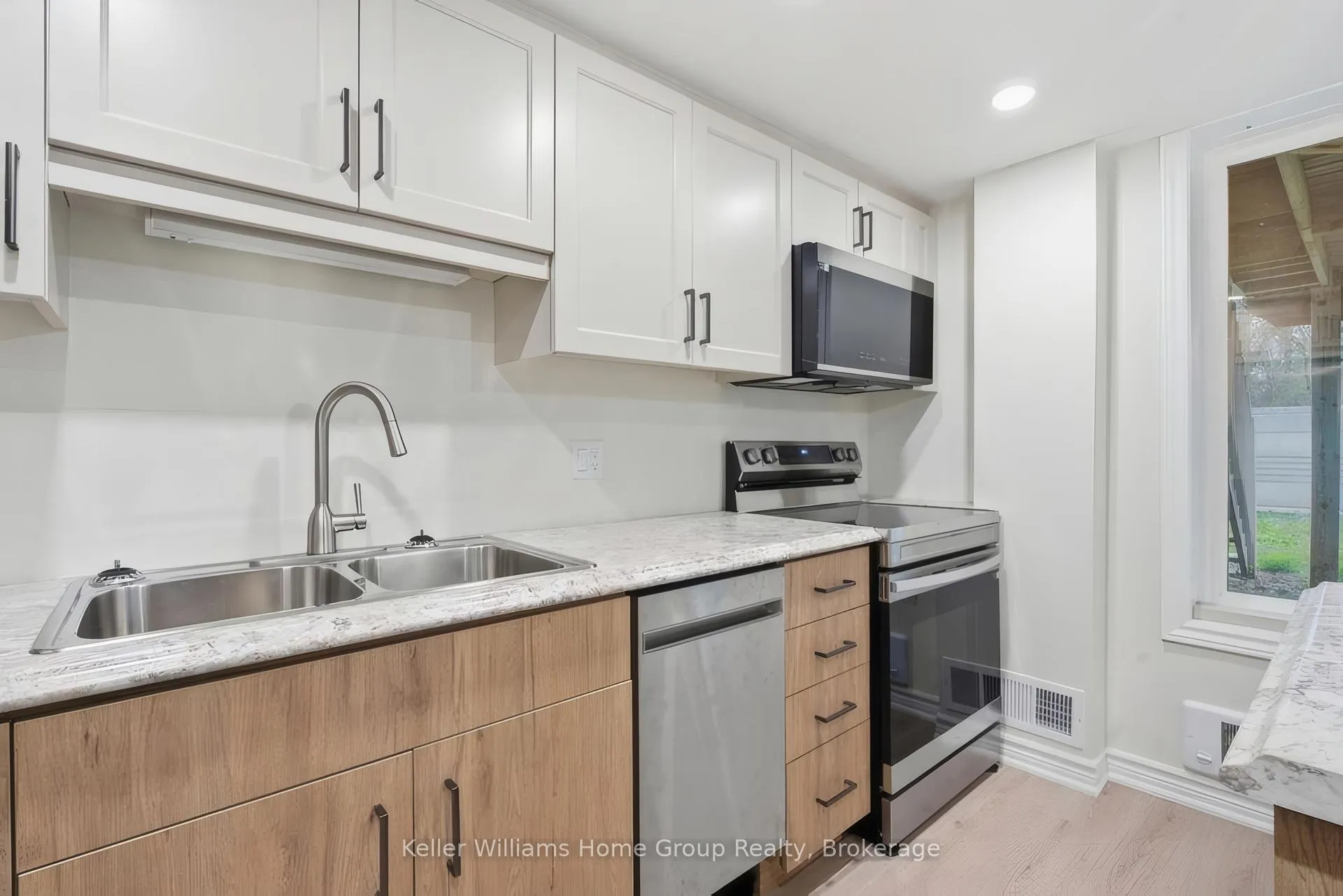 Photo 7 of Unit Lower, 33 Milson Crescent, Guelph, Kortright Hills — HOMEH