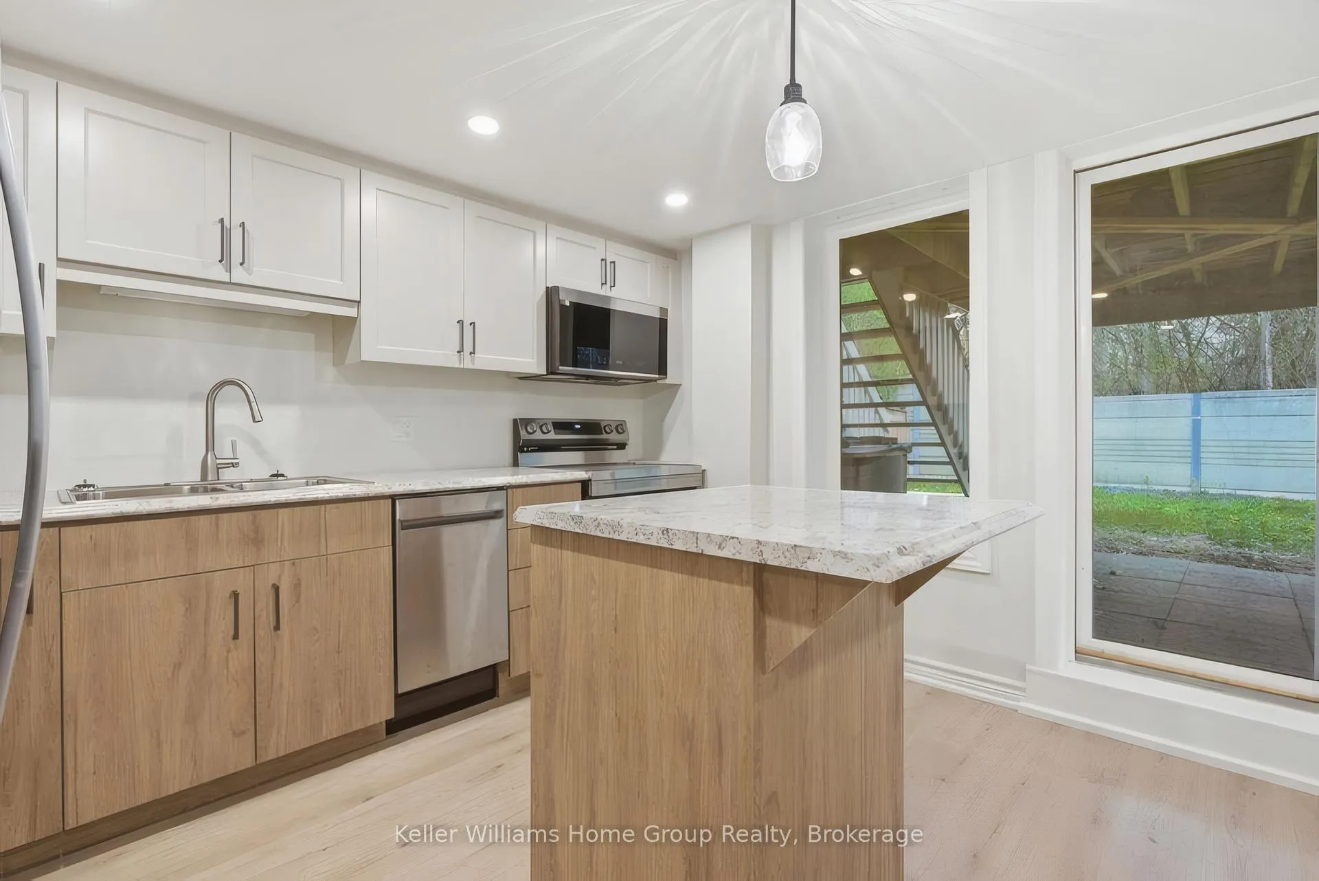 Photo 9 of Unit Lower, 33 Milson Crescent, Guelph, Kortright Hills — HOMEH