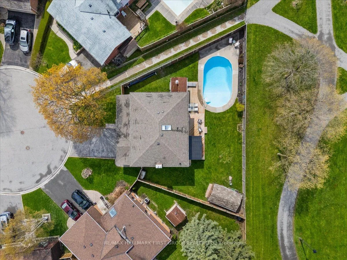 Photo 32 of 28 Heda Court, Whitby, Lynde Creek — HOMEH
