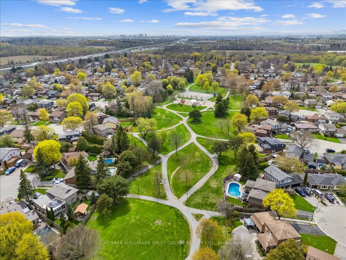 Photo 44 of 28 Heda Court, Whitby, Lynde Creek — HOMEH