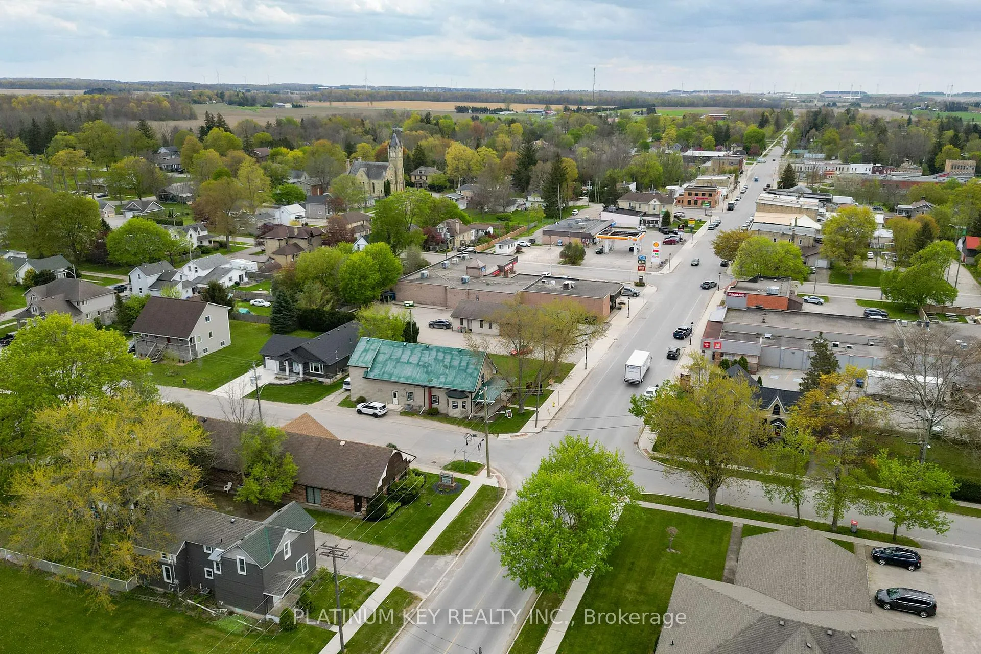 Photo 44 of 293 Main Street, North Middlesex, Parkhill — HOMEH