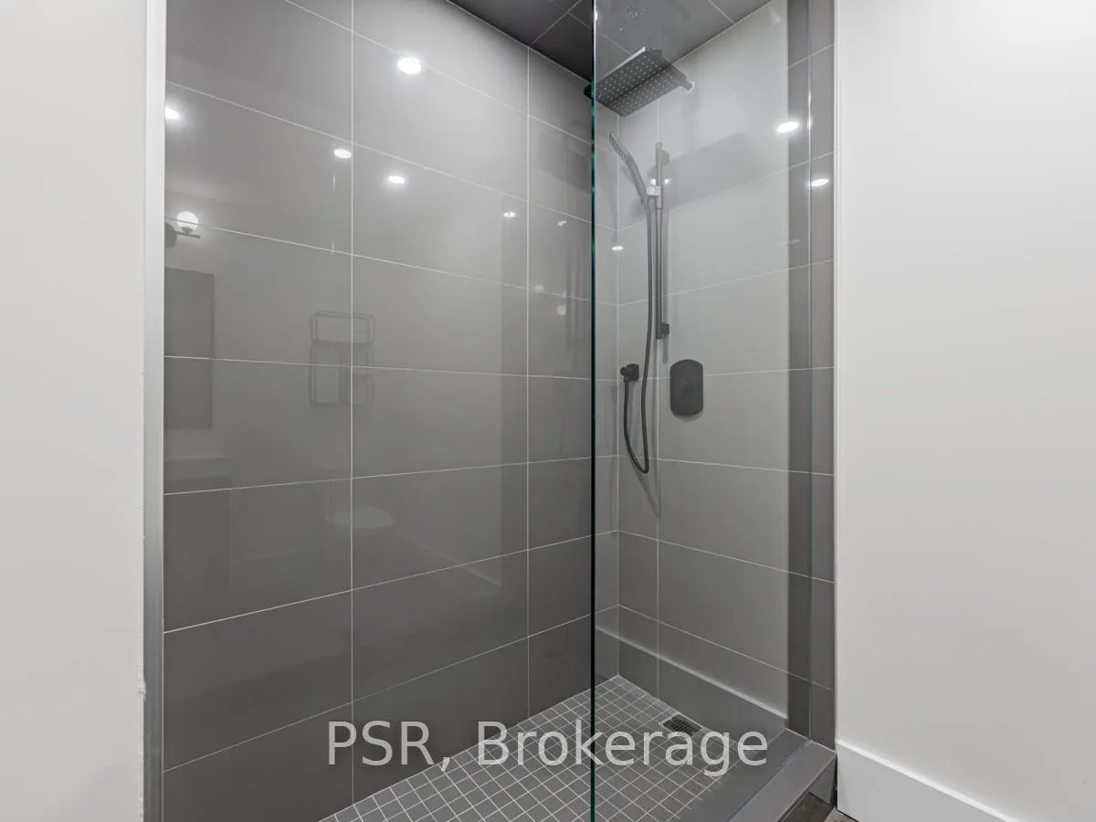 Photo 18 of Unit B, 33 Parkway Avenue, Toronto, Roncesvalles — HOMEH