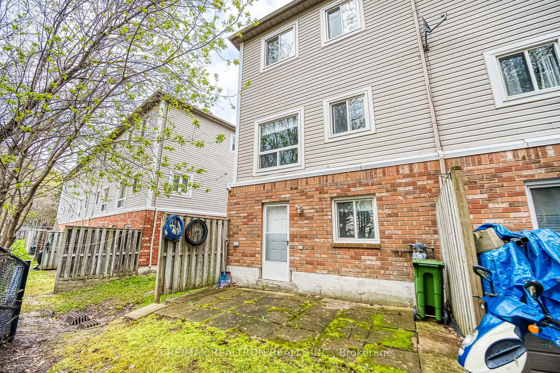 Photo 48 of Unit 11, 238 Galloway Road, Scarborough, West Hill — HOMEH