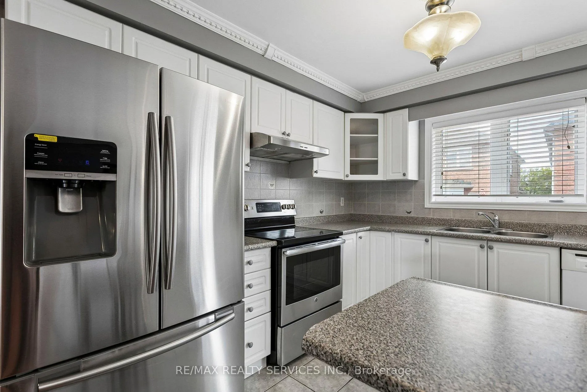 Photo 19 of 12 Goldie Avenue, Brampton, Northwest Sandalwood Parkway — HOMEH