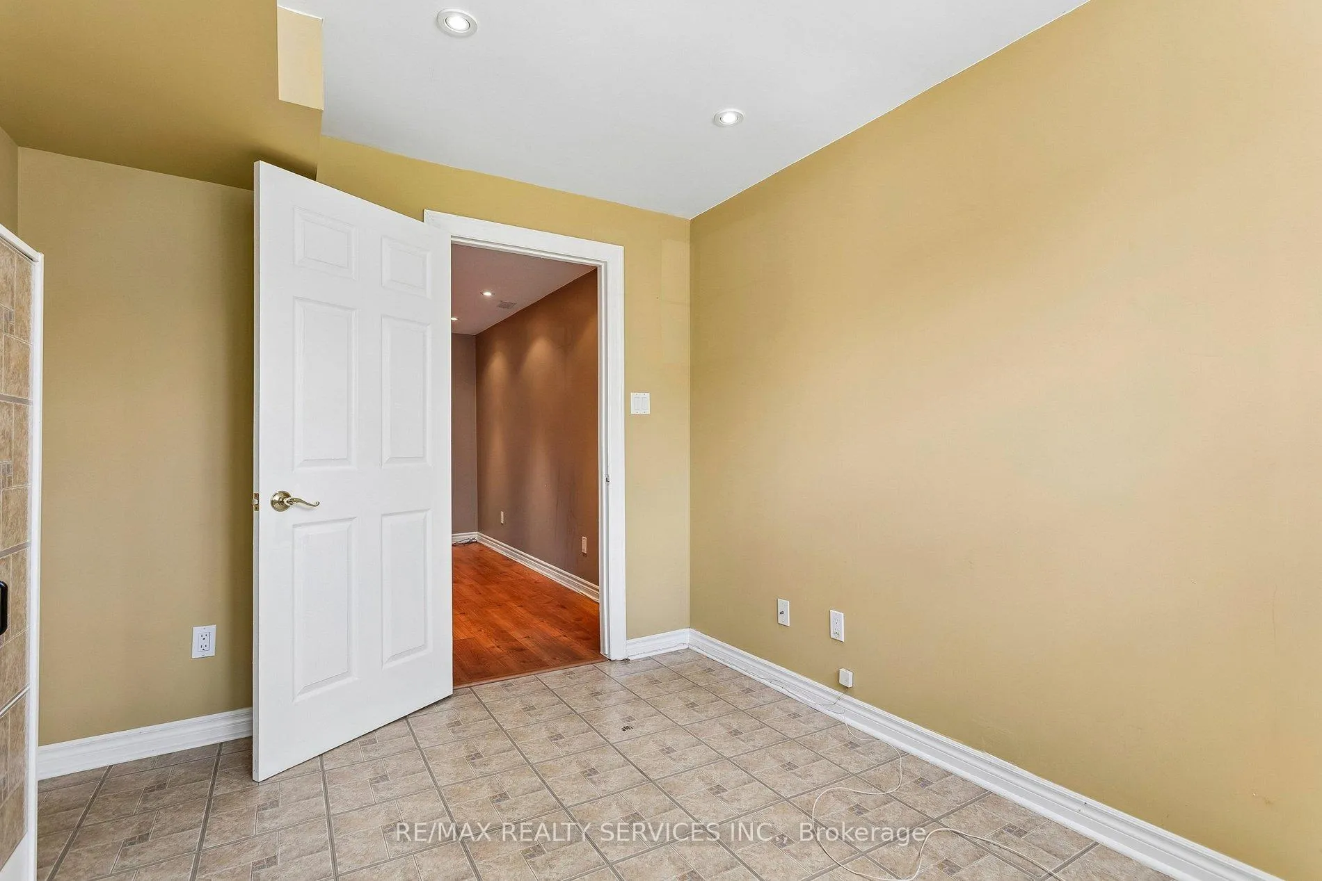 Photo 43 of 12 Goldie Avenue, Brampton, Northwest Sandalwood Parkway — HOMEH