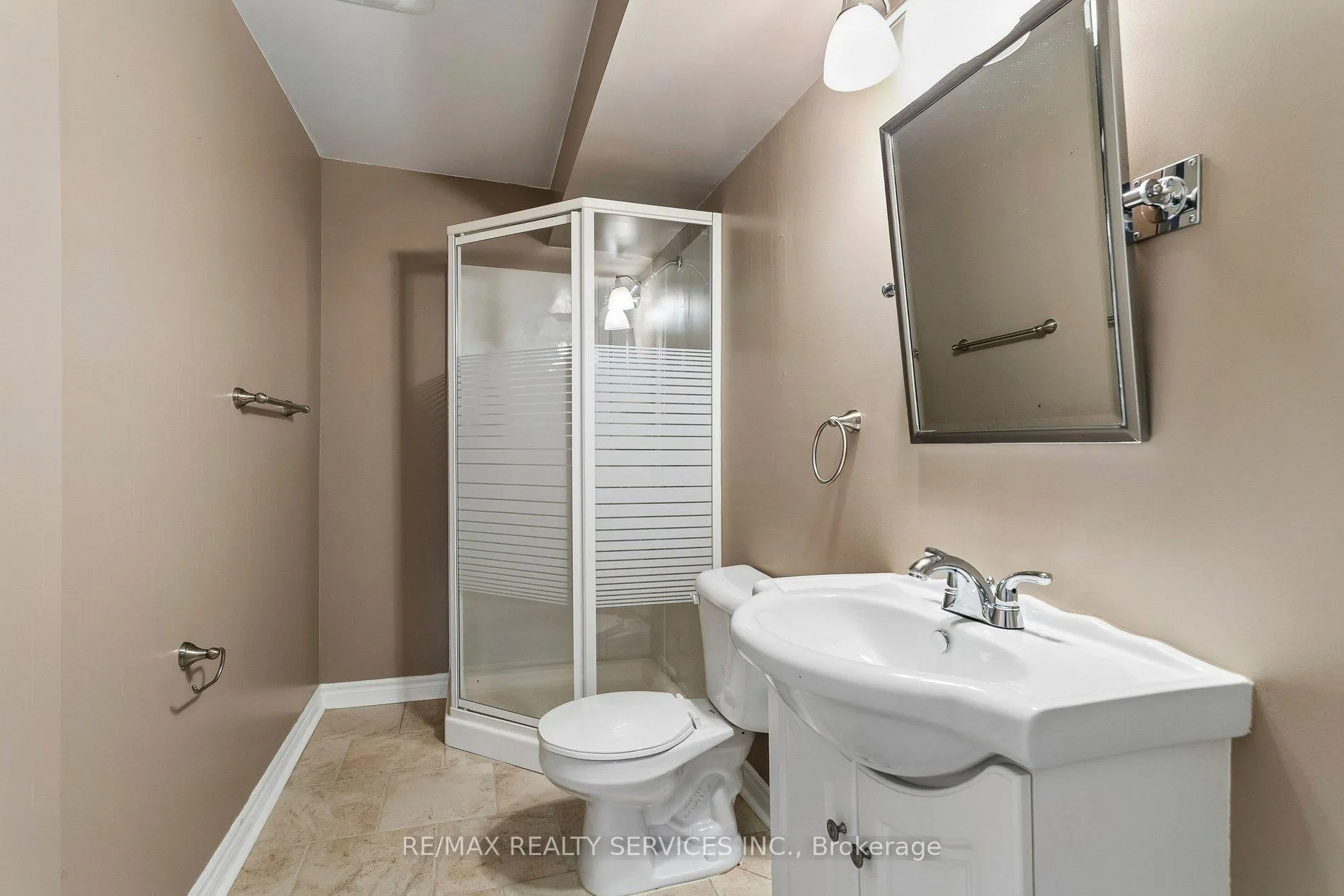 Photo 45 of 12 Goldie Avenue, Brampton, Northwest Sandalwood Parkway — HOMEH