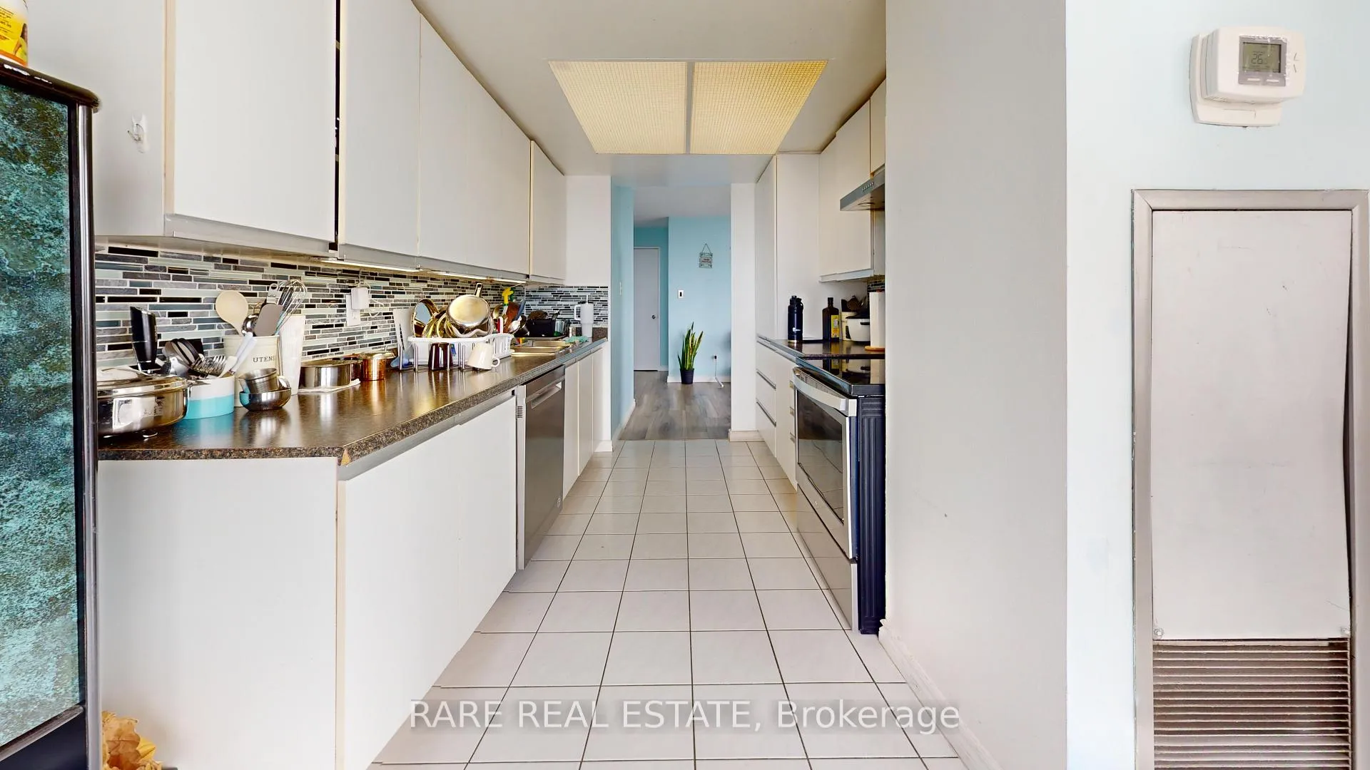Photo 5 of Unit 1517, 1 Rowntree Road, Etobicoke, Mount Olive-Silverstone-Jamestown — HOMEH