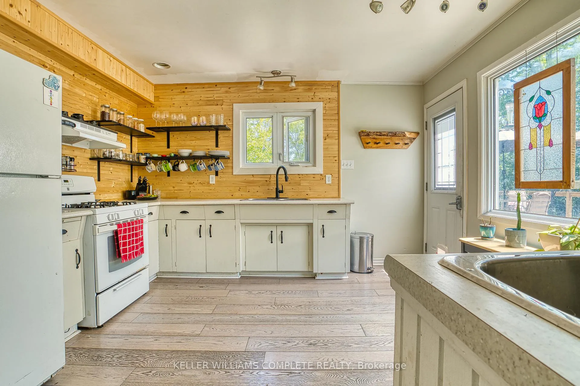 Photo 5 of 74434 Woodland Drive, Bluewater, Stanley — HOMEH