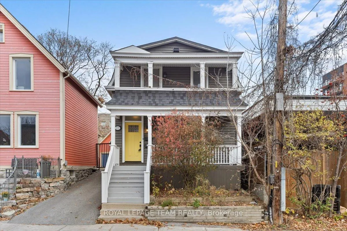 Front of Unit 2, 135 Upper Lorne Place