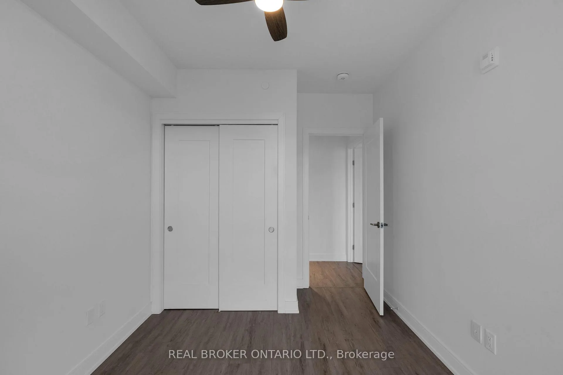 Photo 17 of Unit 615, 185 Dunlop Street E, Barrie, Lakeshore — HOMEH