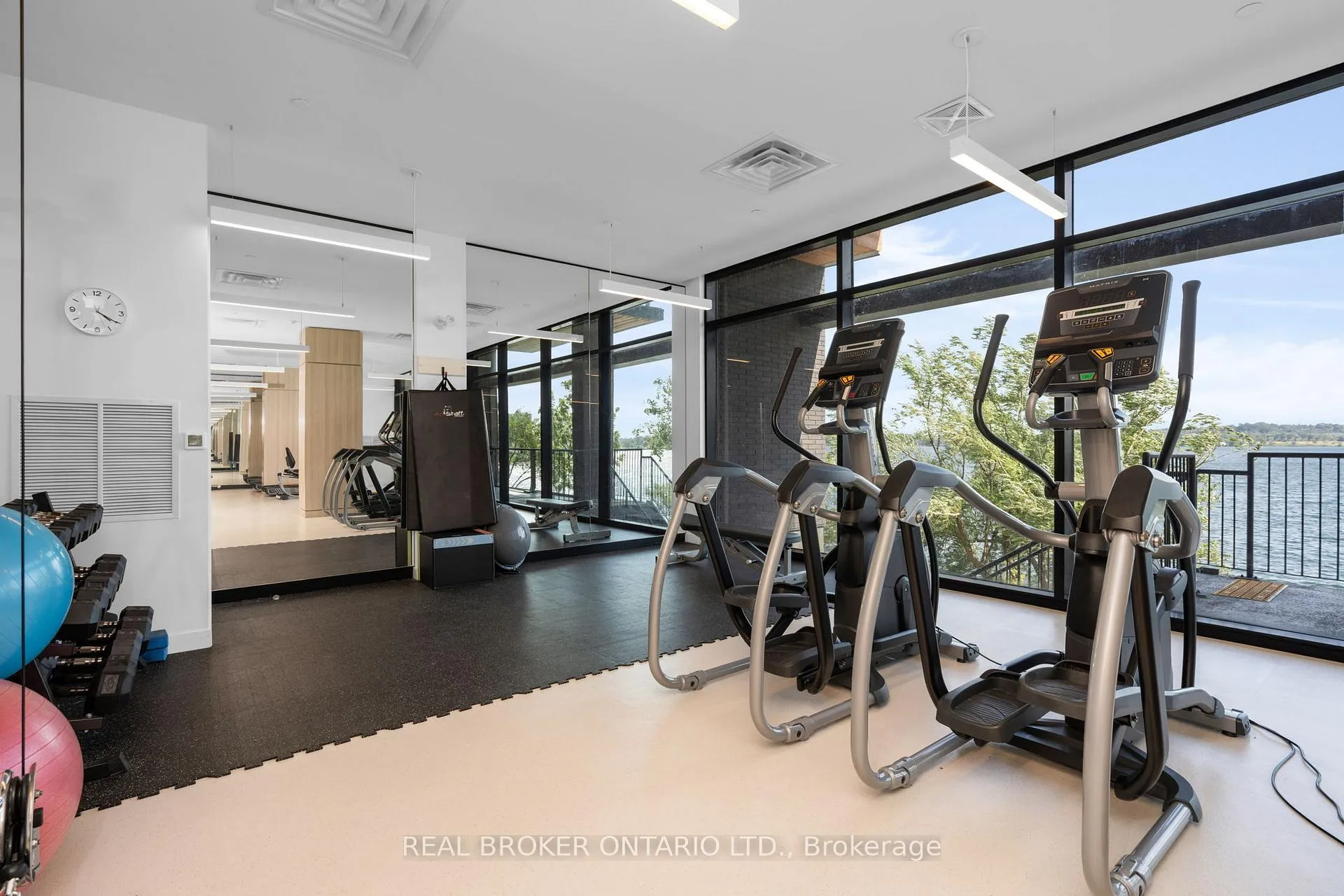 Photo 30 of Unit 615, 185 Dunlop Street E, Barrie, Lakeshore — HOMEH