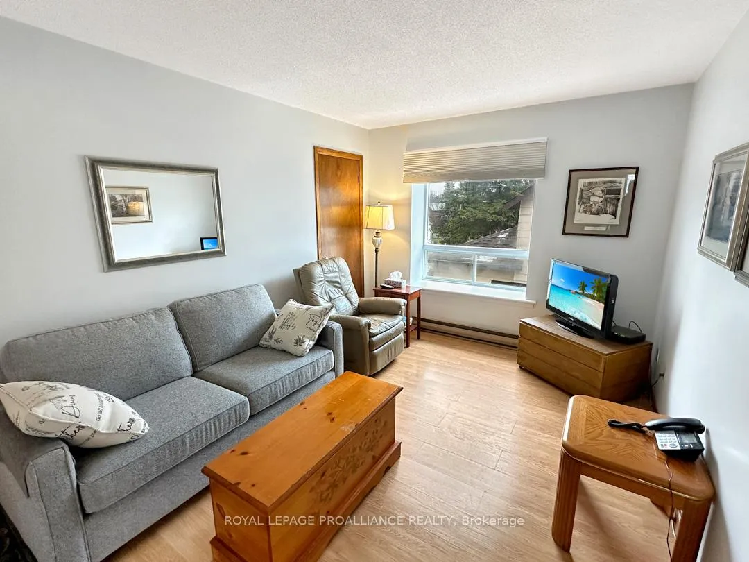 Photo 8 of 91 St. Lawrence Street E, Madoc — HOMEH