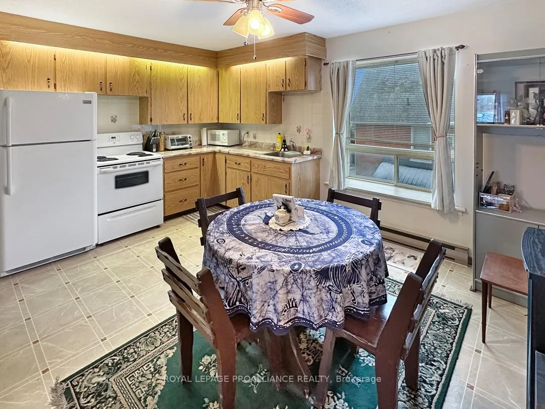 Photo 12 of 91 St. Lawrence Street E, Madoc — HOMEH