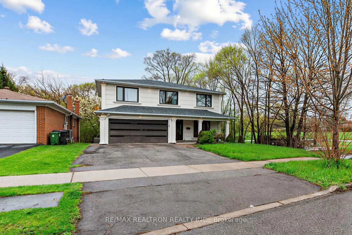Front of 44 Pineway Boulevard