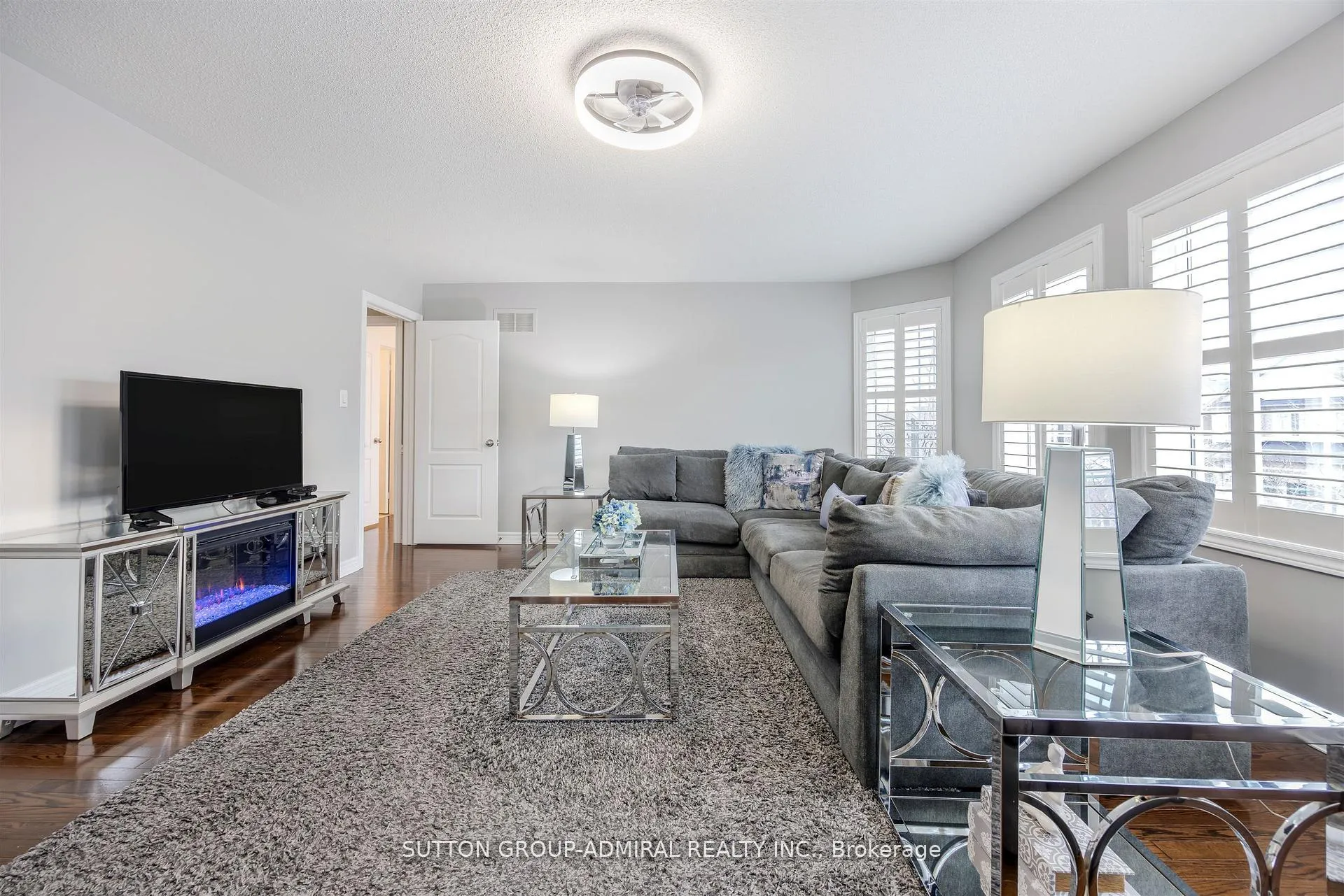 Photo 23 of 59 Aidan Drive, Vaughan, Vellore Village — HOMEH