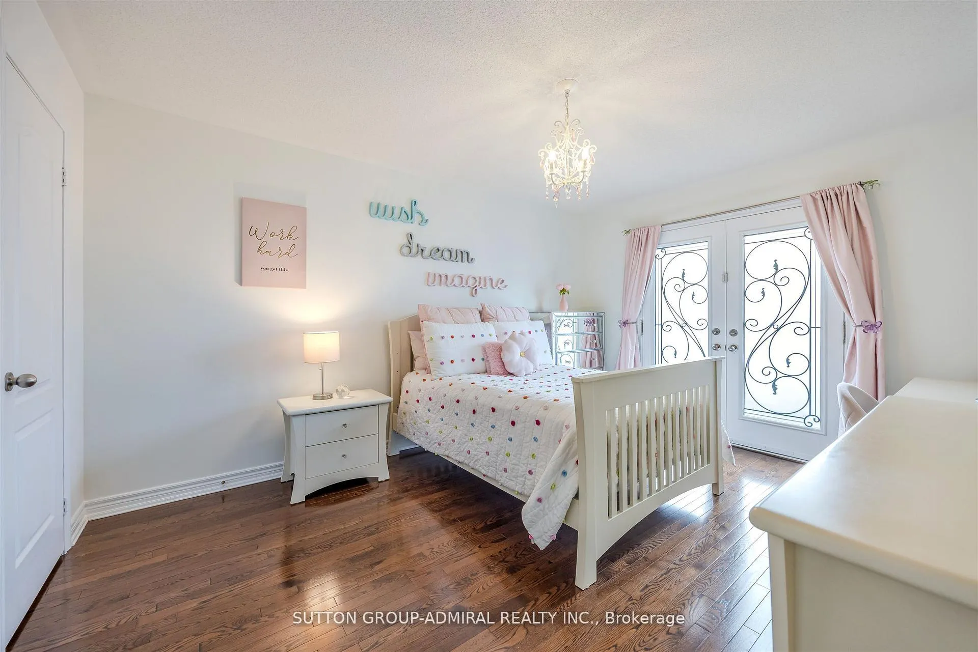 Photo 30 of 59 Aidan Drive, Vaughan, Vellore Village — HOMEH