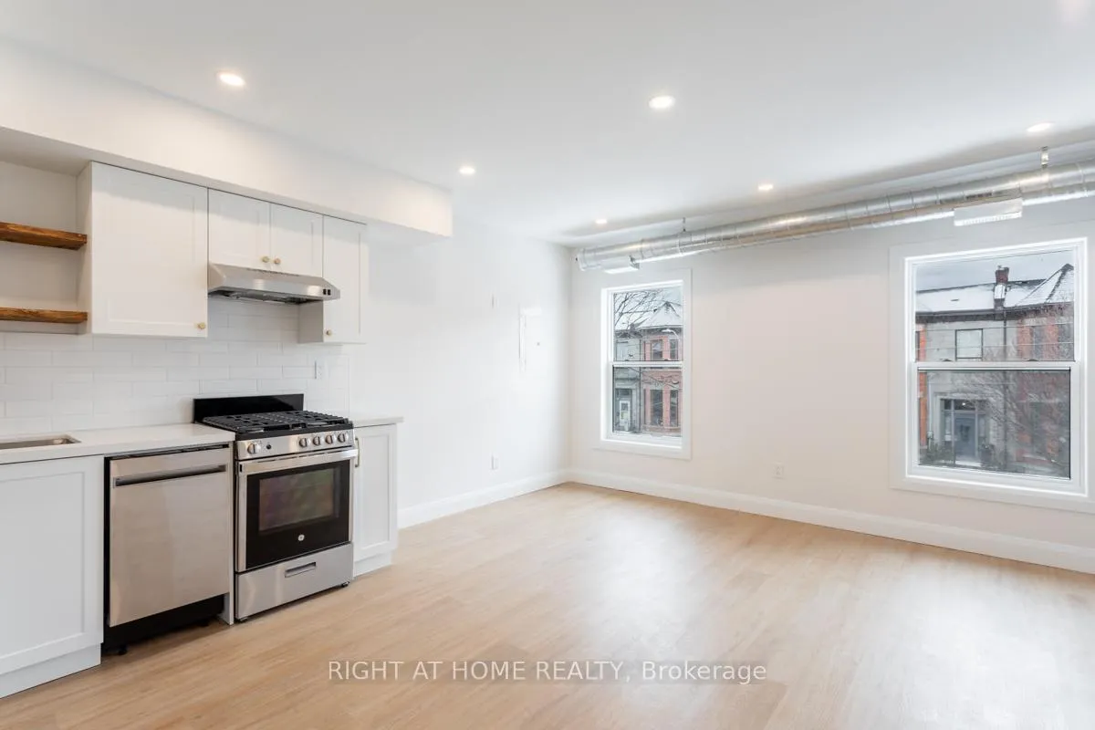 Photo 8 of Unit 2, 115 Catharine Street N, Hamilton, Beasley — HOMEH
