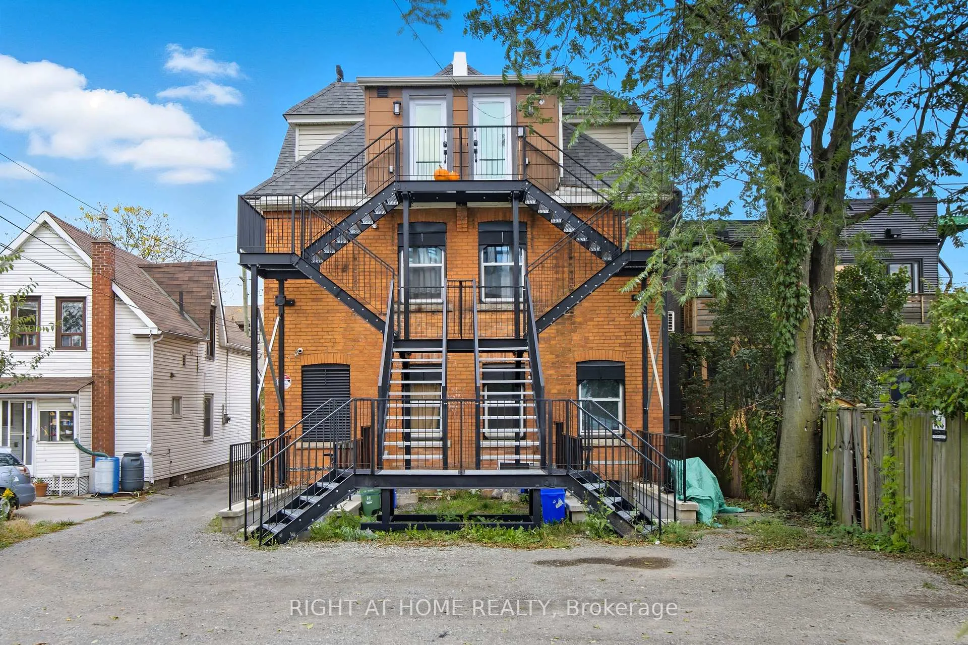 Photo 20 of Unit 2, 115 Catharine Street N, Hamilton, Beasley — HOMEH
