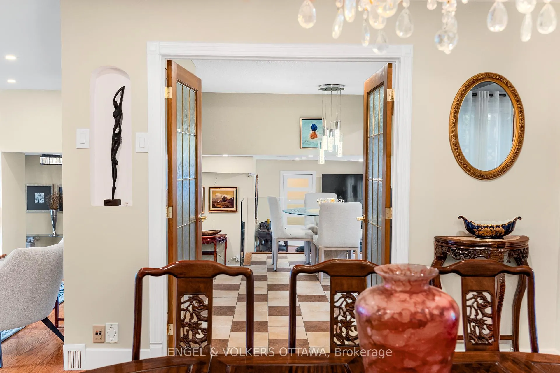 Photo 12 of 21 Tiffany Crescent, Ottawa, Kanata - Beaverbrook — HOMEH