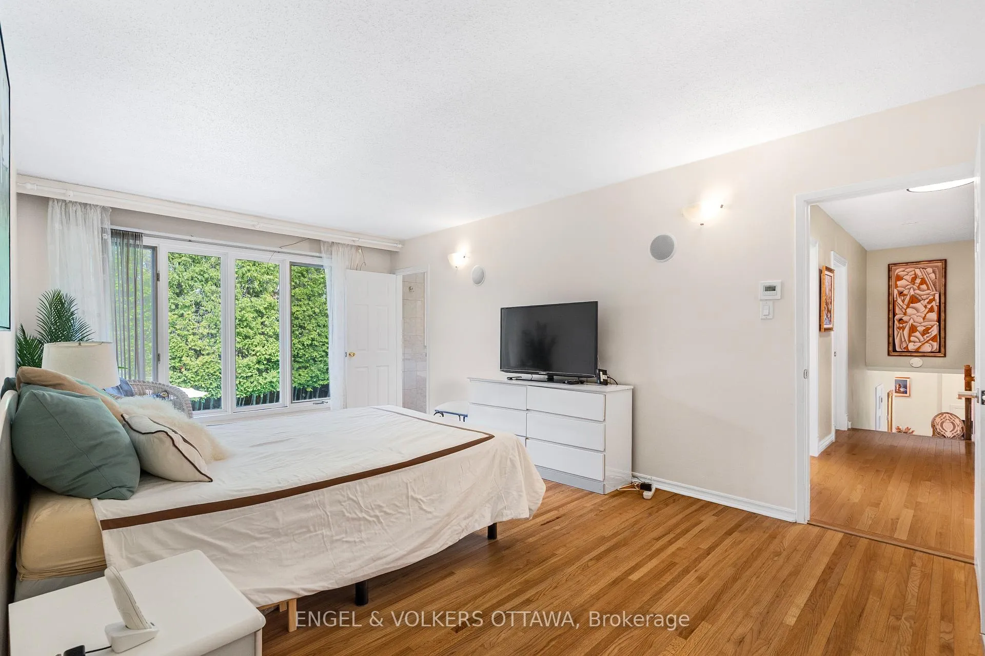 Photo 24 of 21 Tiffany Crescent, Ottawa, Kanata - Beaverbrook — HOMEH