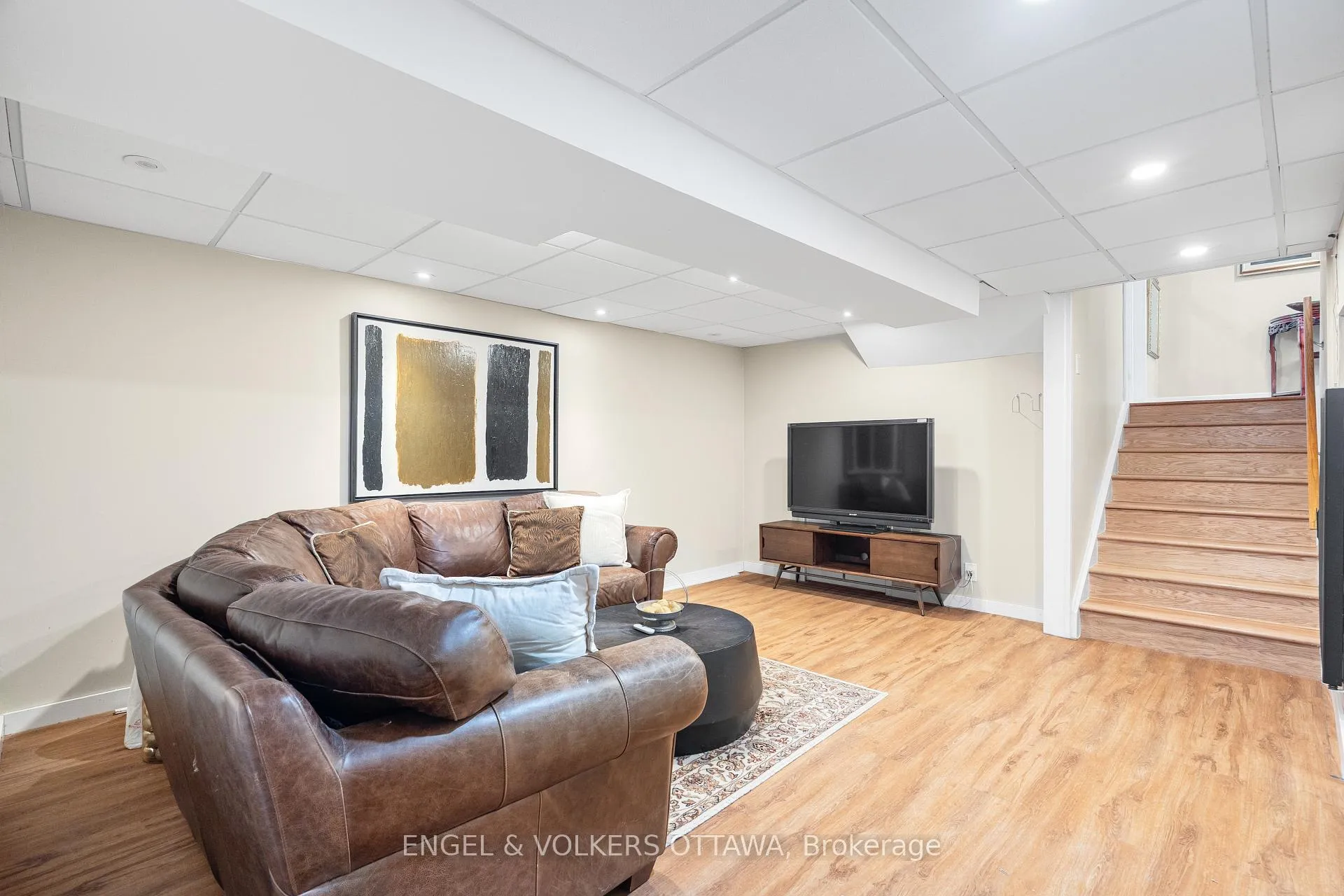 Photo 33 of 21 Tiffany Crescent, Ottawa, Kanata - Beaverbrook — HOMEH
