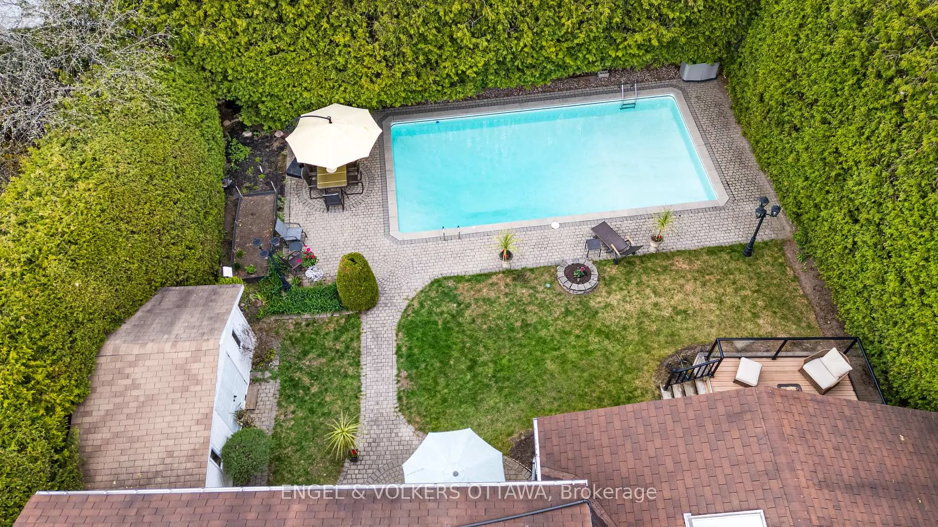 Photo 45 of 21 Tiffany Crescent, Ottawa, Kanata - Beaverbrook — HOMEH