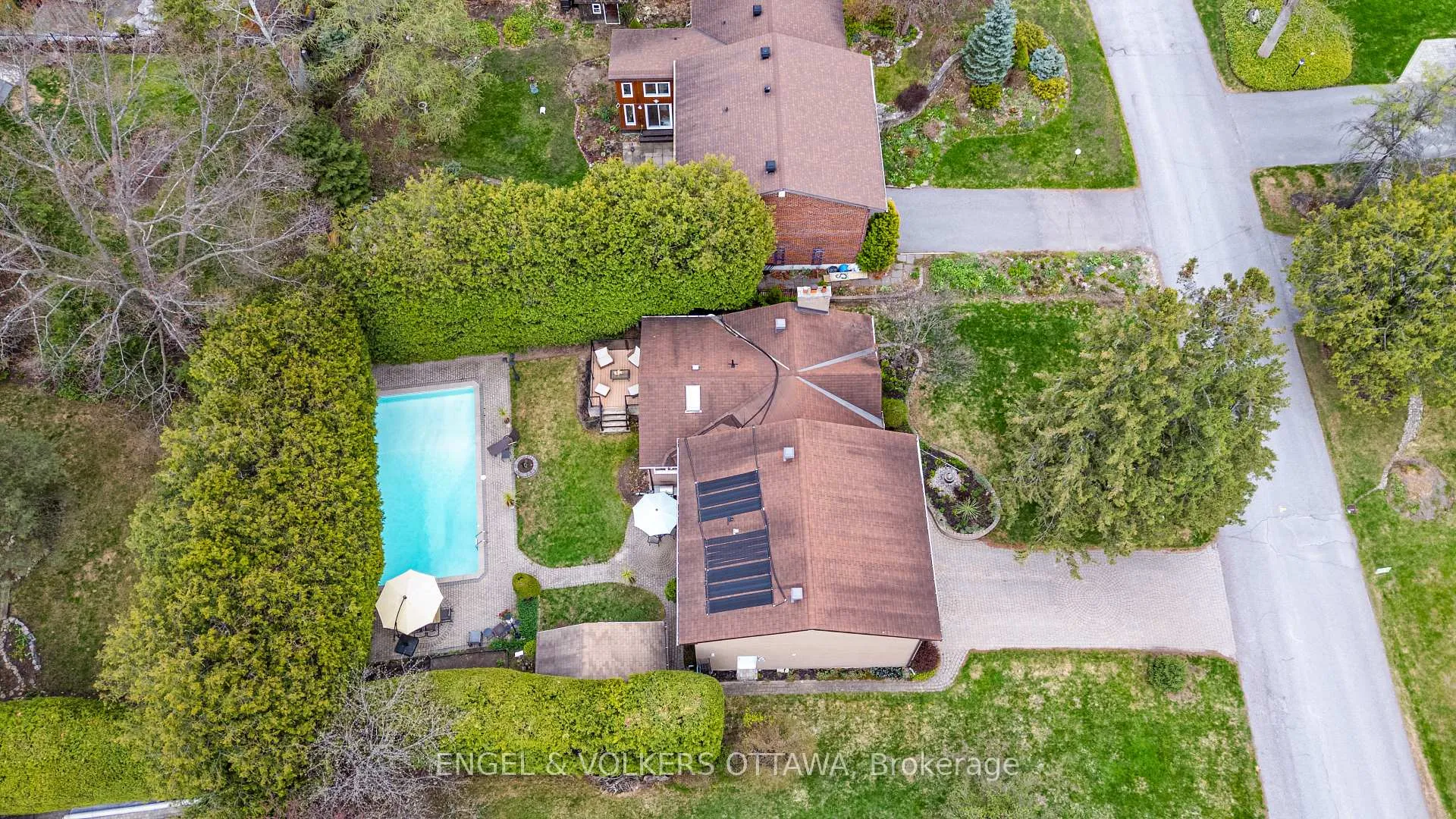Photo 47 of 21 Tiffany Crescent, Ottawa, Kanata - Beaverbrook — HOMEH